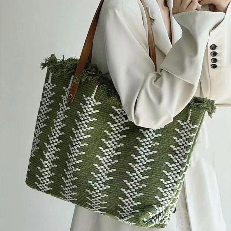 Dashingsoul Beach Vacation Western Fashion Large Capacity Shoulder Stripe Tote Straw Bag