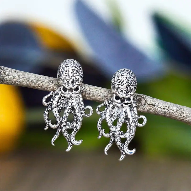 Dashingsoul Vintage Octopus Stud Earrings