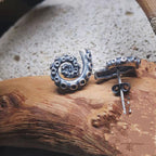 Dashingsoul Distressed Octopus Tentacle Earrings