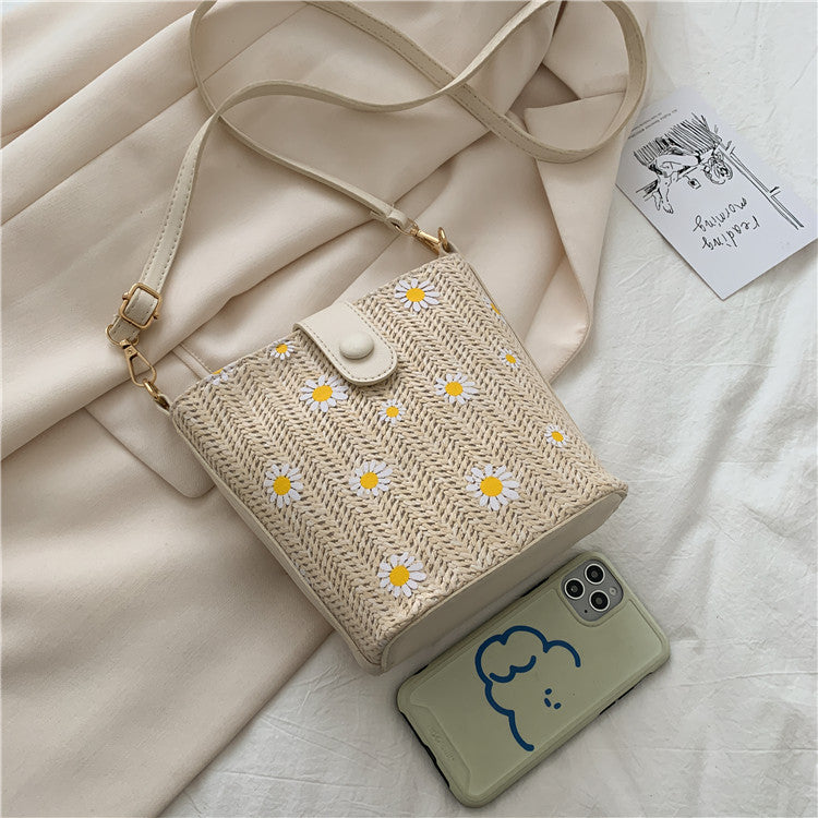 Dashingsoul Daisy Braided Bucket Bag